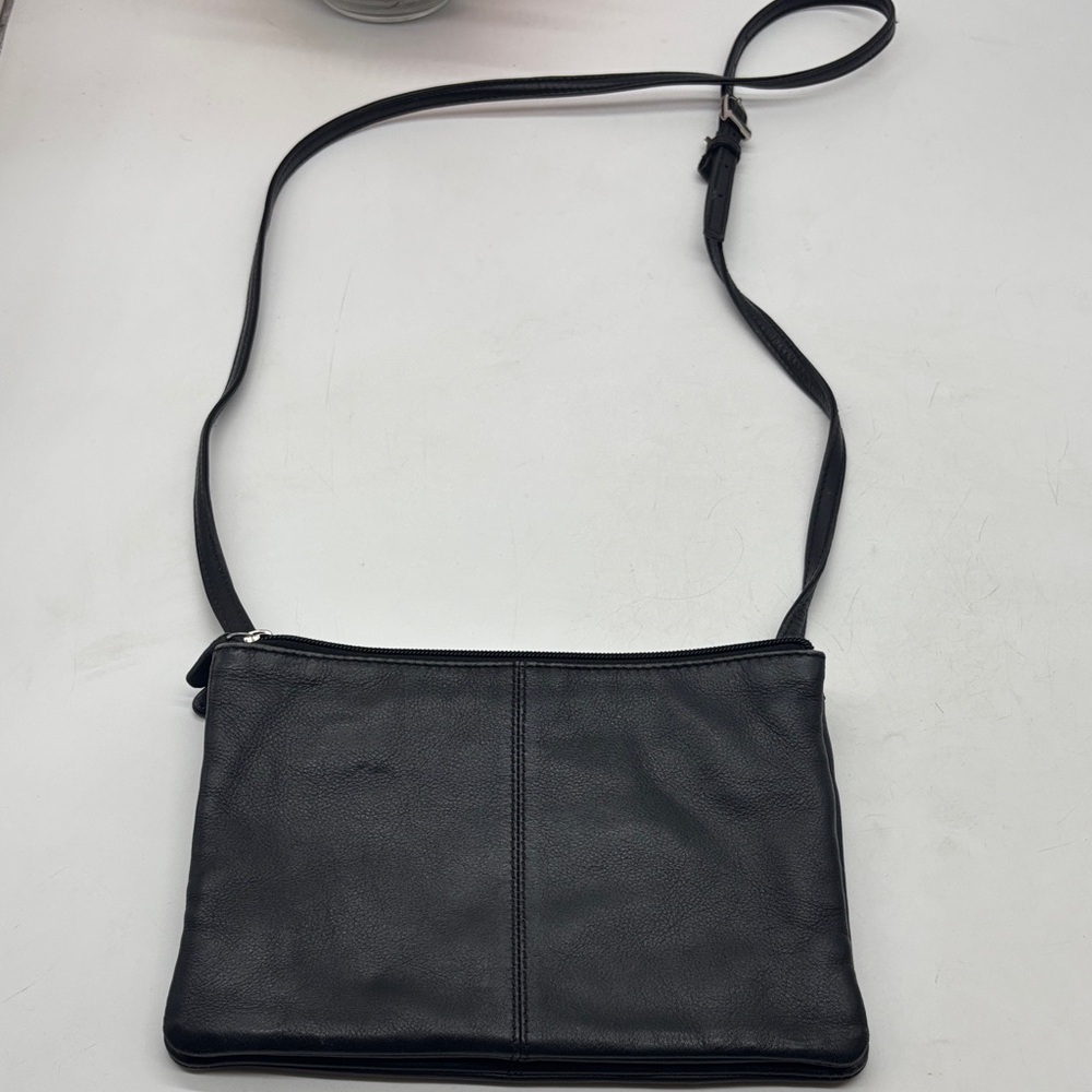 Ili New York Black Leather Crossbody Bag BP8474B